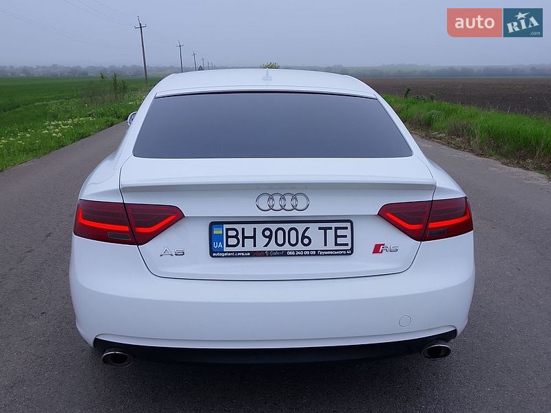 Купе Audi A5 2012 в Раздельной