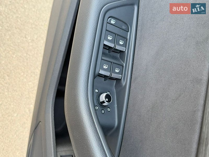 Лифтбек Audi A5 2022 в Киеве