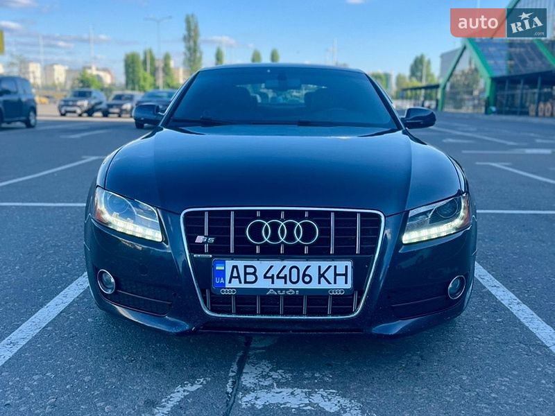 Купе Audi A5 2012 в Киеве