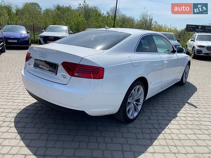 Купе Audi A5 2012 в Львове