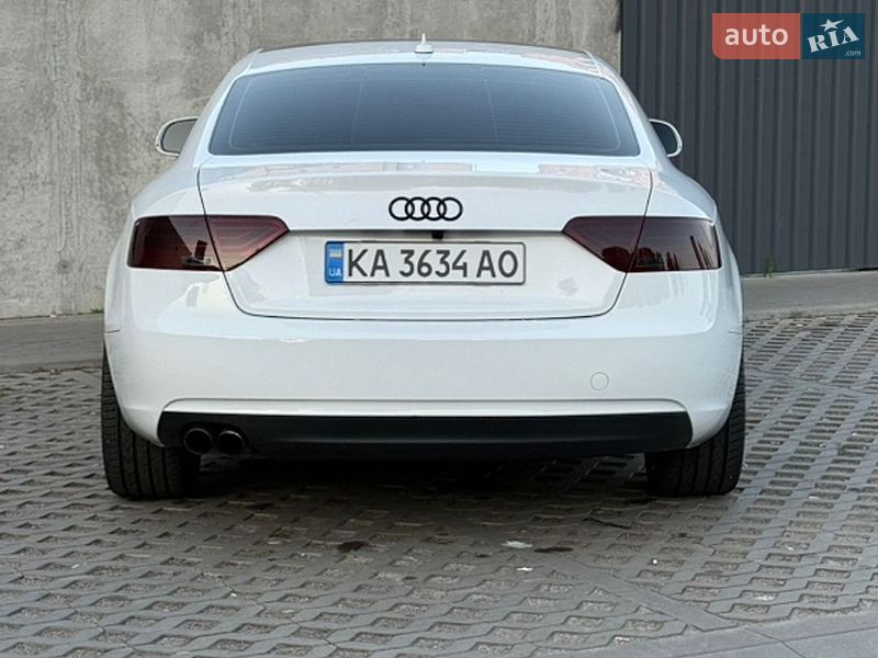 Купе Audi A5 2013 в Києві