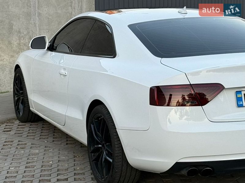 Купе Audi A5 2013 в Києві