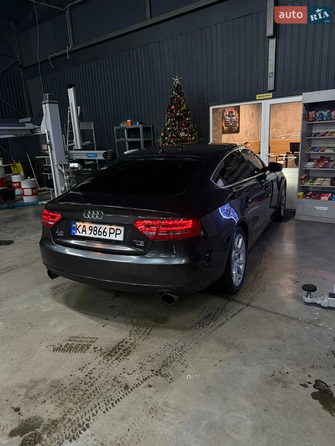 2010 Audi A5 - мініатюра 3
