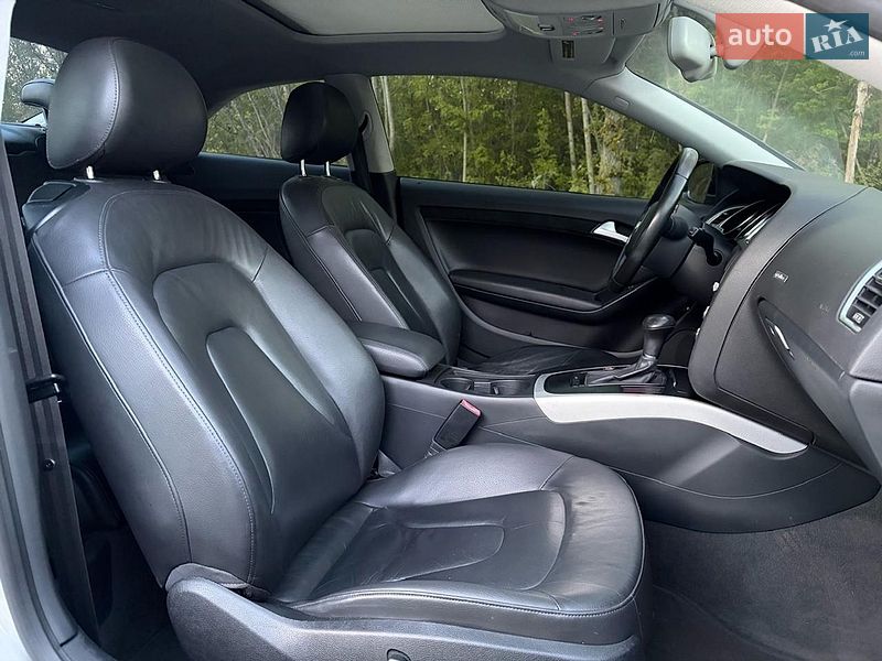 Купе Audi A5 2012 в Києві