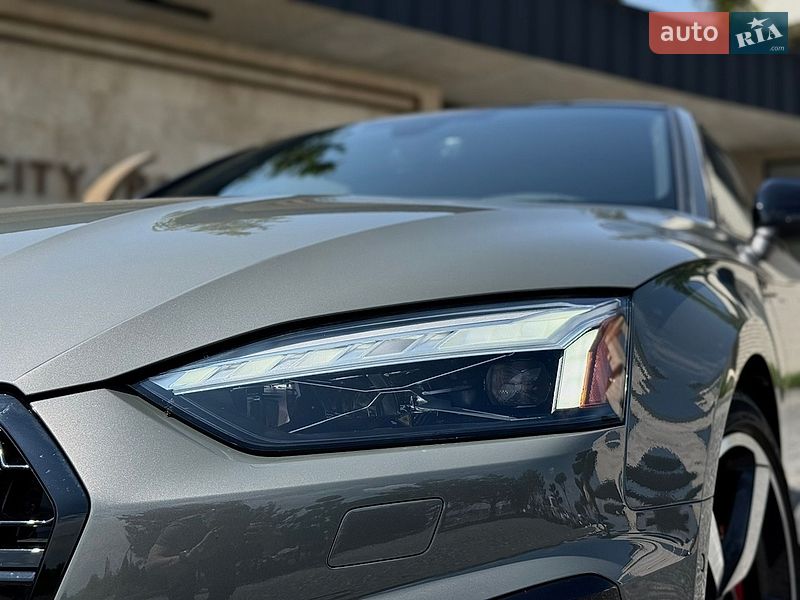 Купе Audi A5 2022 в Львове