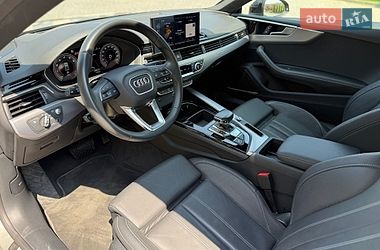 Купе Audi A5 2022 в Львове