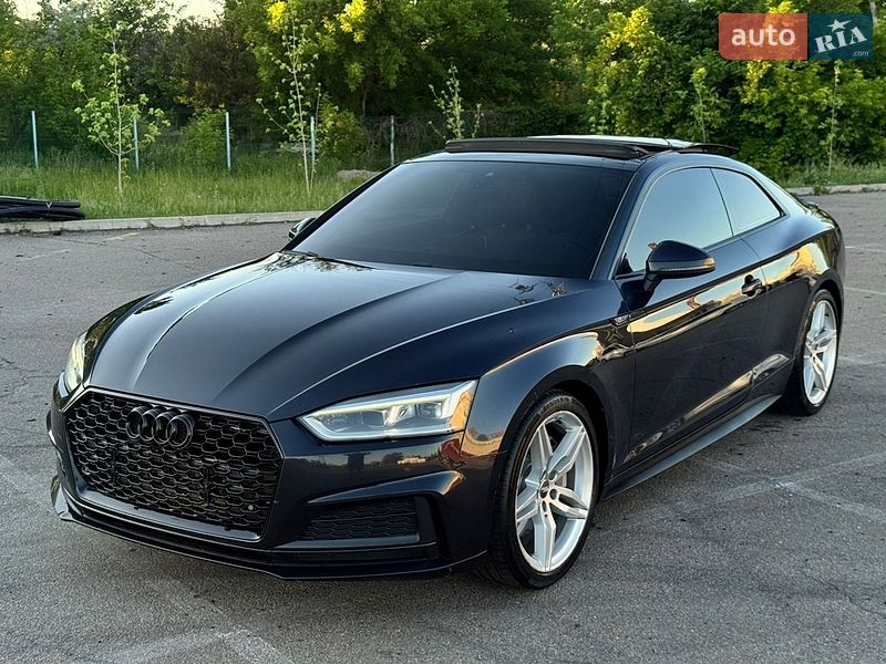 Купе Audi A5 2017 в Киеве