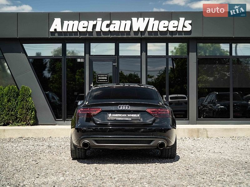 Купе Audi A5 2011 в Черновцах