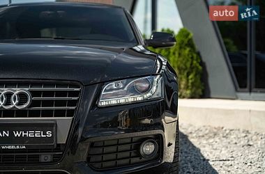 Купе Audi A5 2011 в Черновцах