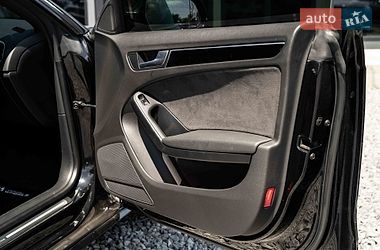 Купе Audi A5 2011 в Черновцах