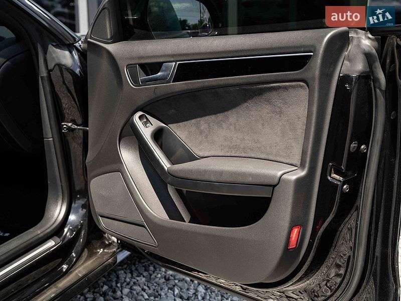 Купе Audi A5 2011 в Черновцах