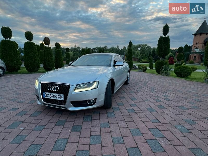 Купе Audi A5 2010 в Львові