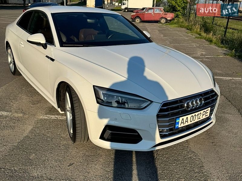 Купе Audi A5 2017 в Києві фото 12 Купе Audi A5 2017 в Києві