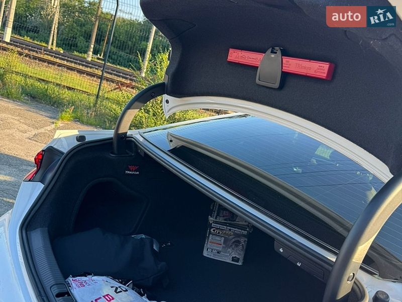 Купе Audi A5 2017 в Києві фото 17 Купе Audi A5 2017 в Києві