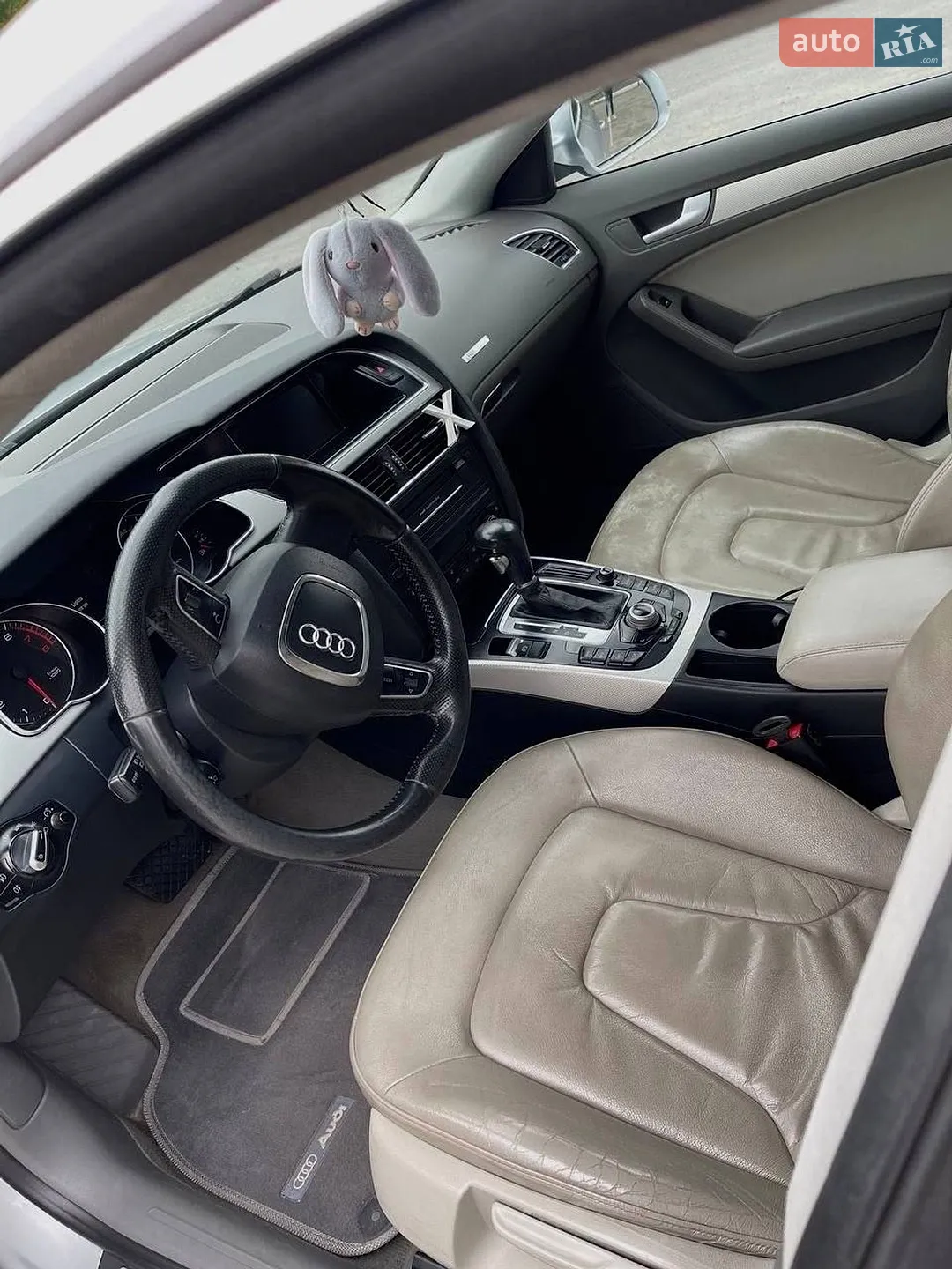 Audi A5 2010 VIN WAUZZZ8T6AA074872 фото оголошення 5 з 9