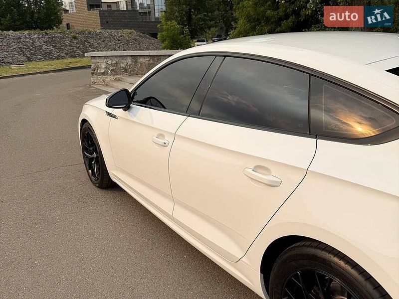 Купе Audi A5 2017 в Киеве