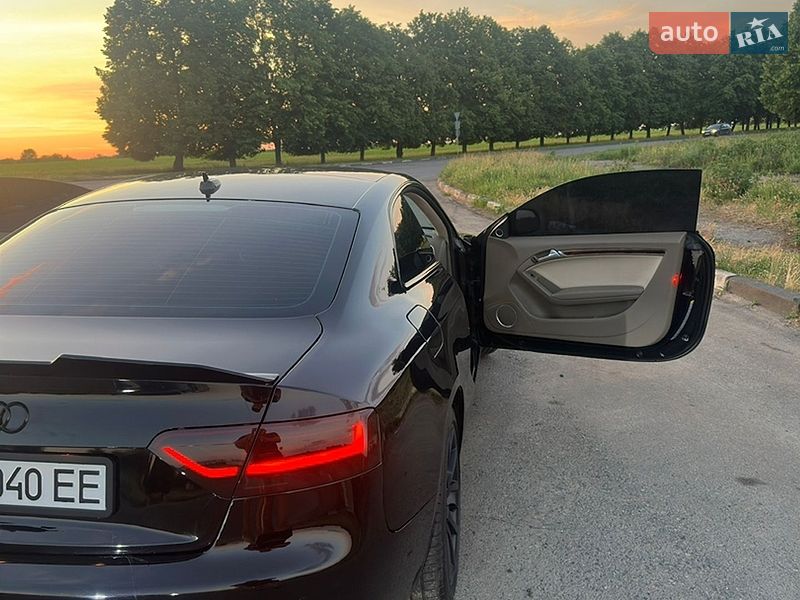 Купе Audi A5 2012 в Сумах