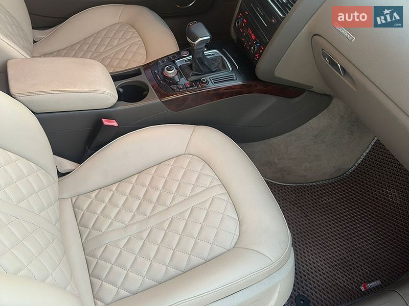 Купе Audi A5 2012 в Сумах