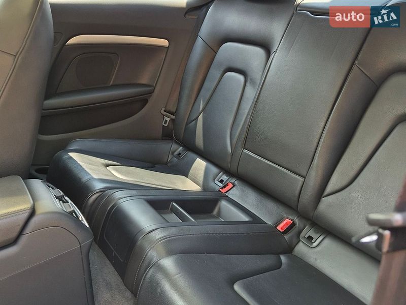 Купе Audi A5 2015 в Києві