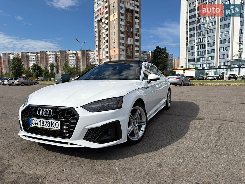 Audi A5, photos from the listing