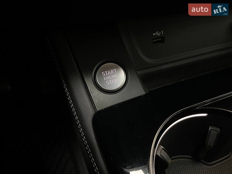 Лифтбек Audi A5 2022 в Киеве
