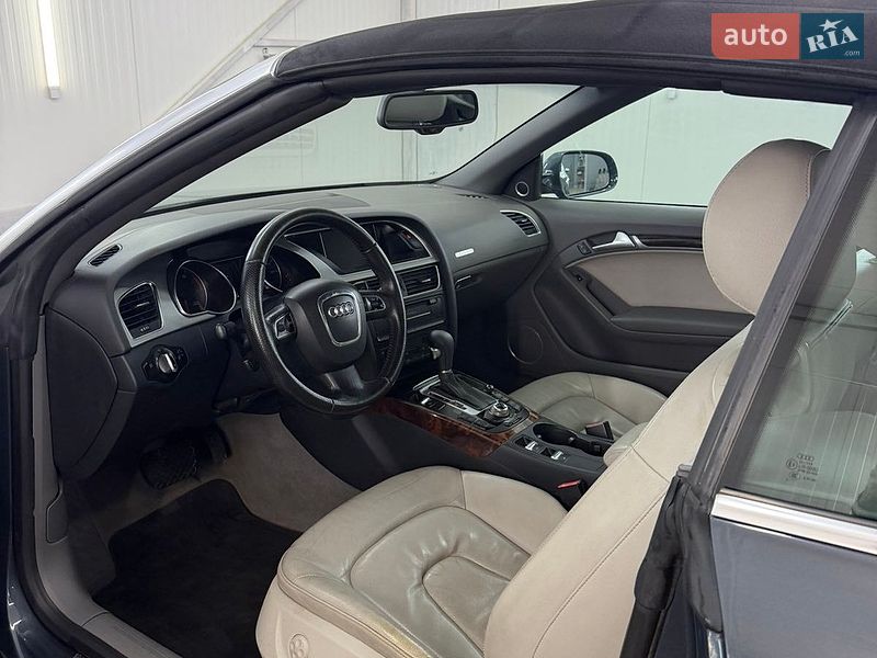 Кабриолет Audi A5 2010 в Лановцах