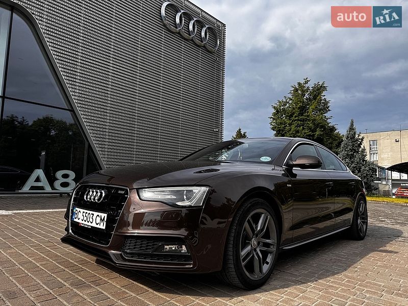 Купе Audi A5 2012 в Львові