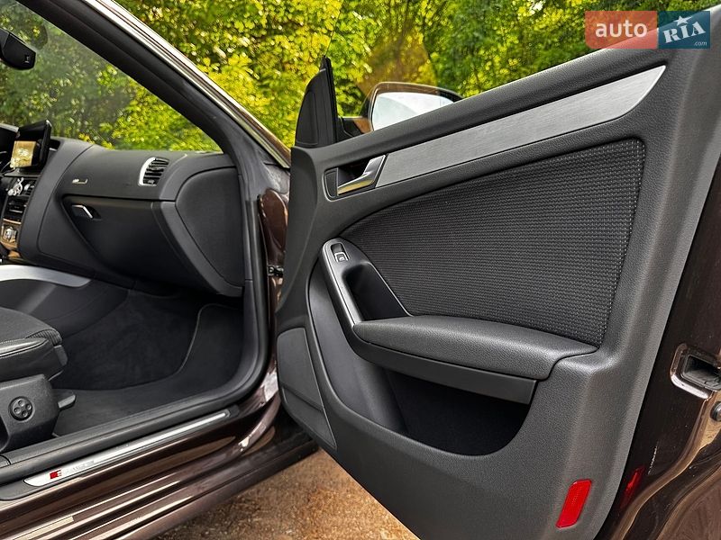 Купе Audi A5 2012 в Львові