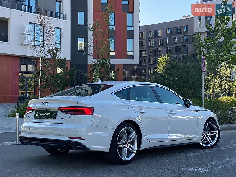Купе Audi A5 2019 в Киеве