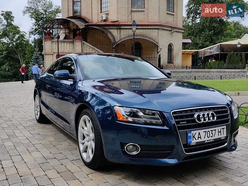 Купе Audi A5 2010 в Киеве