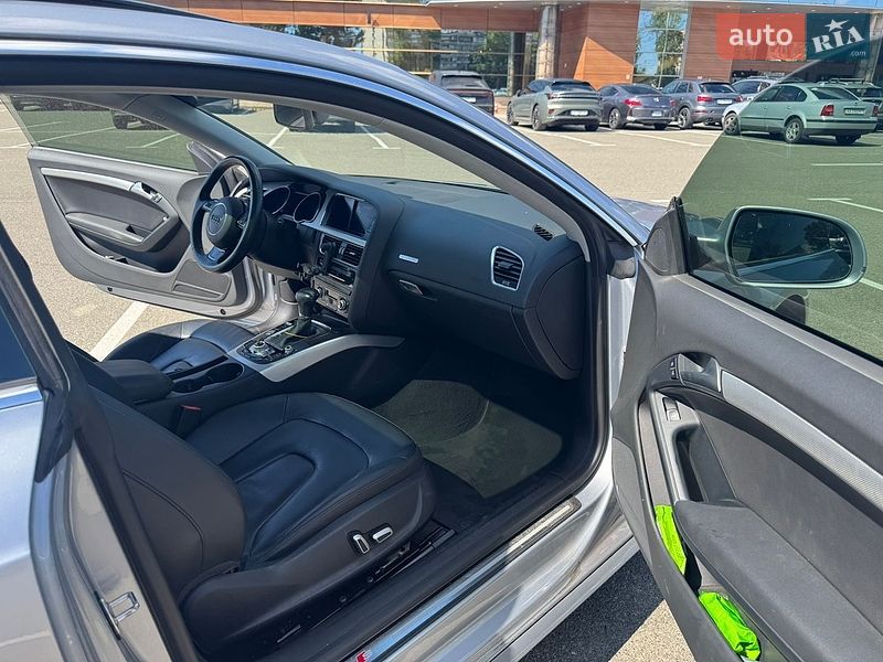 Купе Audi A5 2015 в Києві фото 14 Купе Audi A5 2015 в Києві
