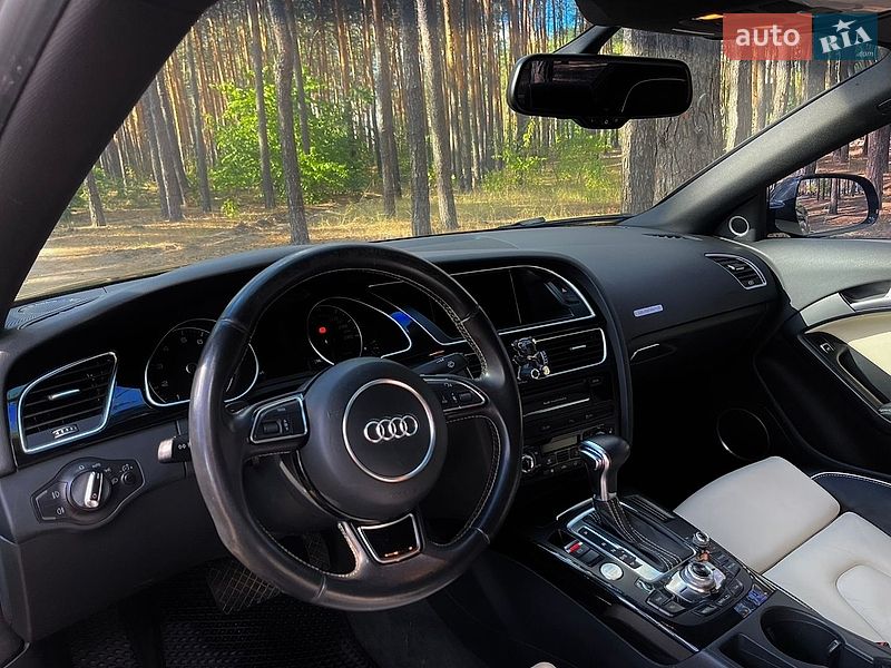 Купе Audi A5 2013 в Ірпені