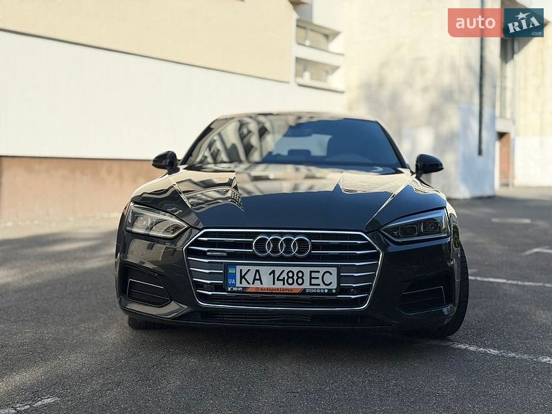 Купе Audi A5 2018 в Києві