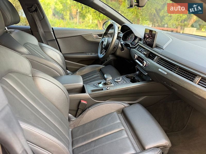 Купе Audi A5 2018 в Києві
