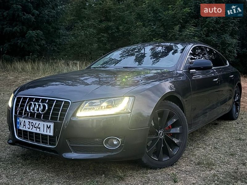 Купе Audi A5 2010 в Черкассах