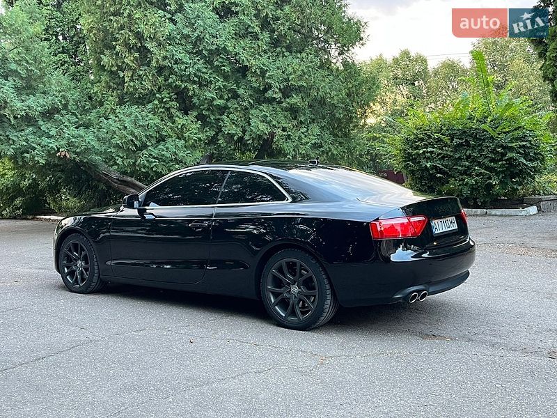 Купе Audi A5 2011 в Смеле