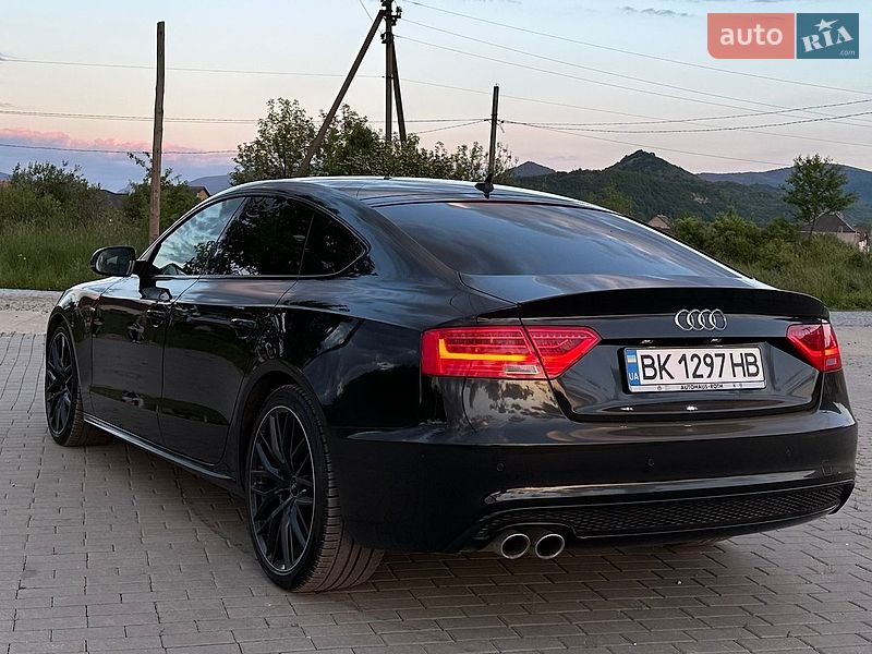Купе Audi A5 2016 в Вышкове