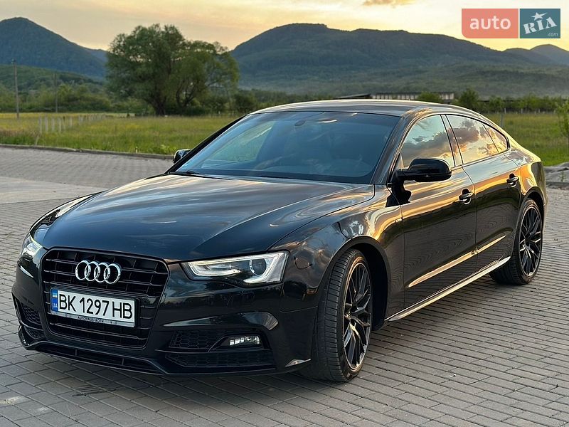 Купе Audi A5 2016 в Вышкове