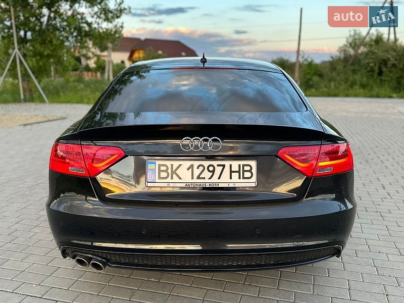 Купе Audi A5 2016 в Вышкове