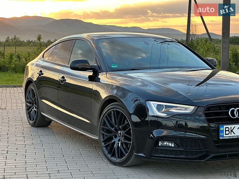Купе Audi A5 2016 в Вышкове