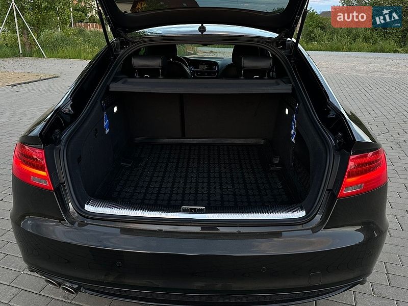 Купе Audi A5 2016 в Вышкове