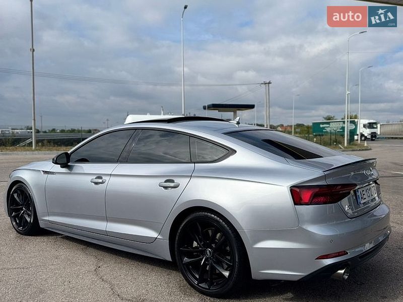 Купе Audi A5 2019 в Днепре