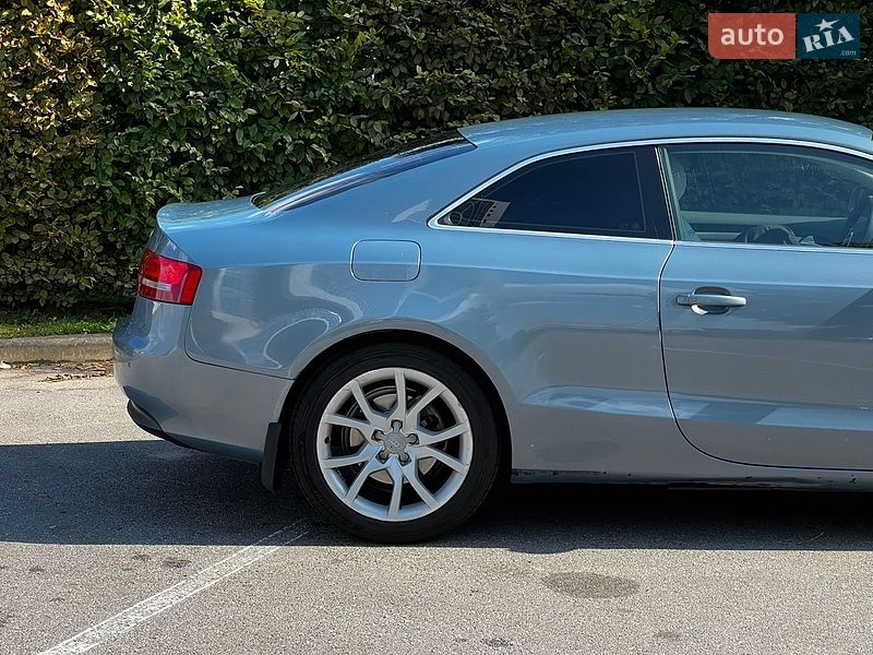 Купе Audi A5 2009 в Киеве
