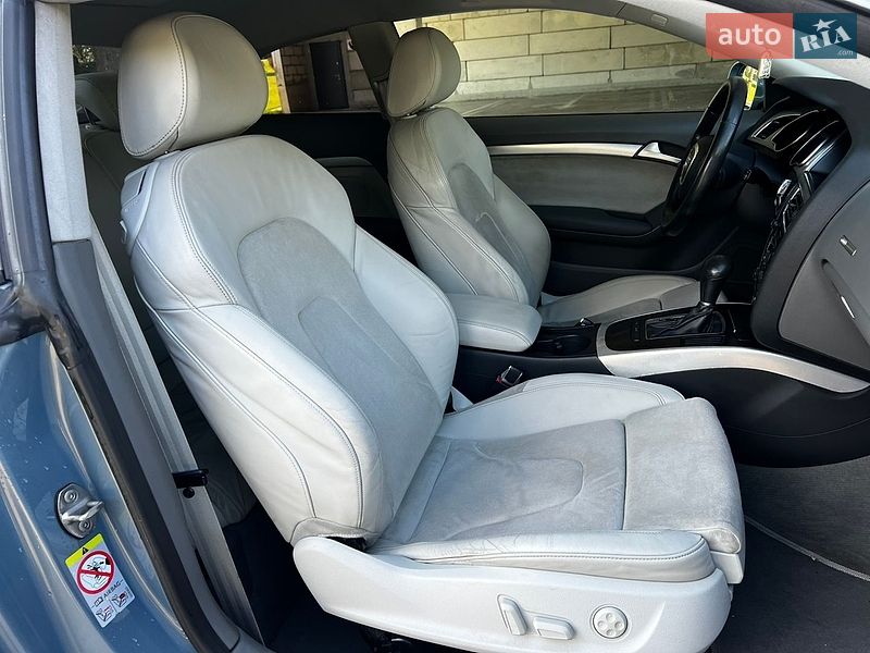 Купе Audi A5 2009 в Киеве