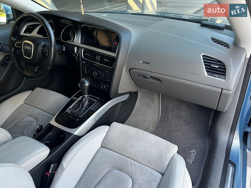 Купе Audi A5 2009 в Киеве