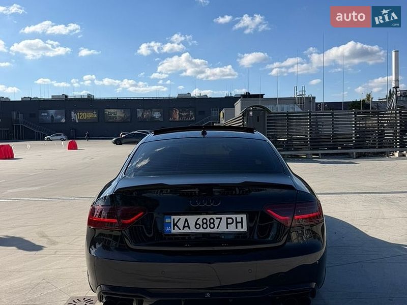 Купе Audi A5 2014 в Киеве
