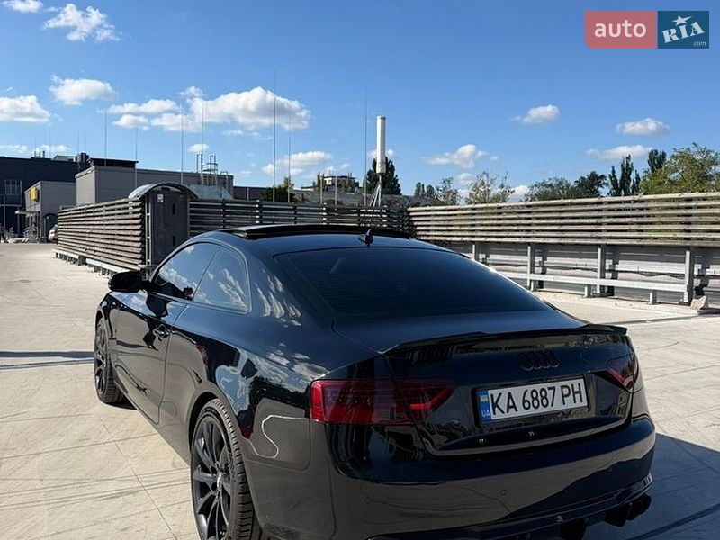 Купе Audi A5 2014 в Киеве
