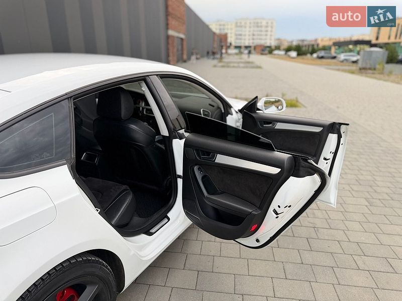 Купе Audi A5 2010 в Хмельницком