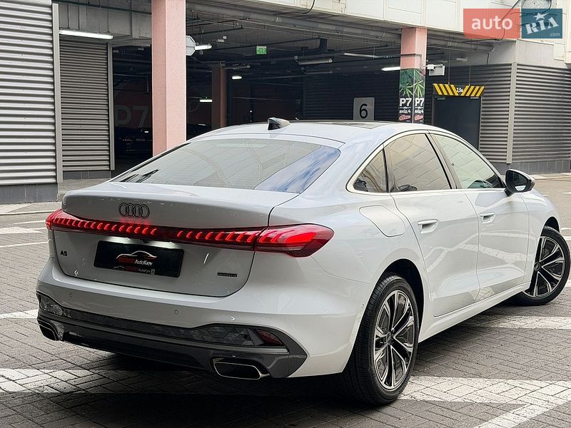 Лифтбек Audi A5 2025 в Киеве