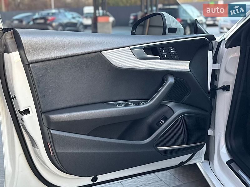 Купе Audi A5 2018 в Львові